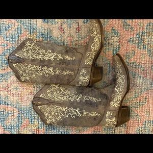 Corral embroidered cowboy boots